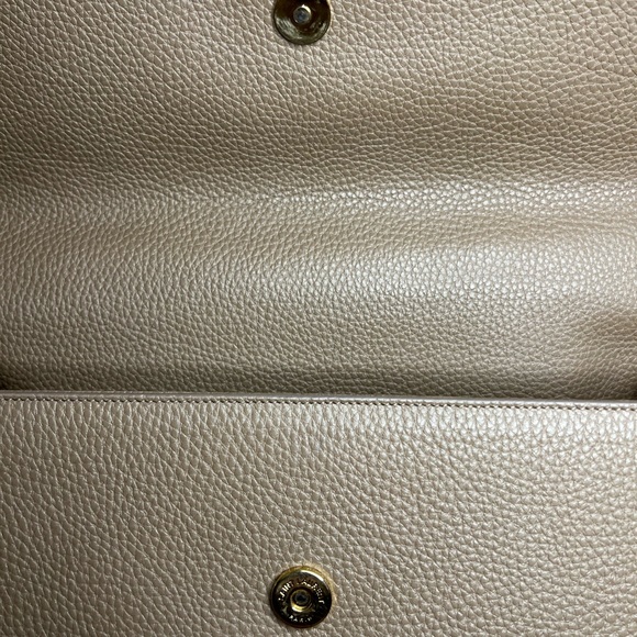 Saint Laurent tan bag like new - Picture 9 of 13